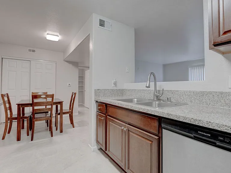 7885 W Flamingo Rd #1016 — Photo 12