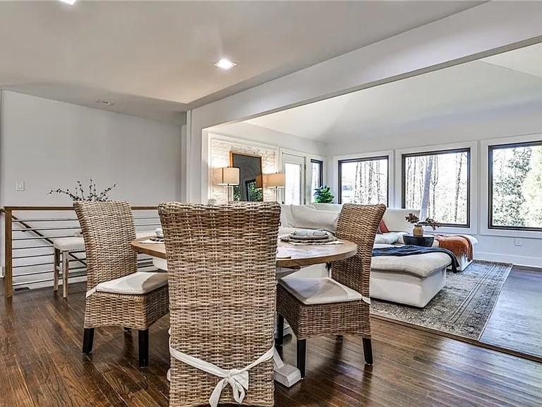 865 Moores Mill Rd NW — Photo 16
