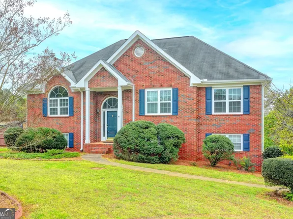 1945 Morgan Dr, Cumming, GA 30040
