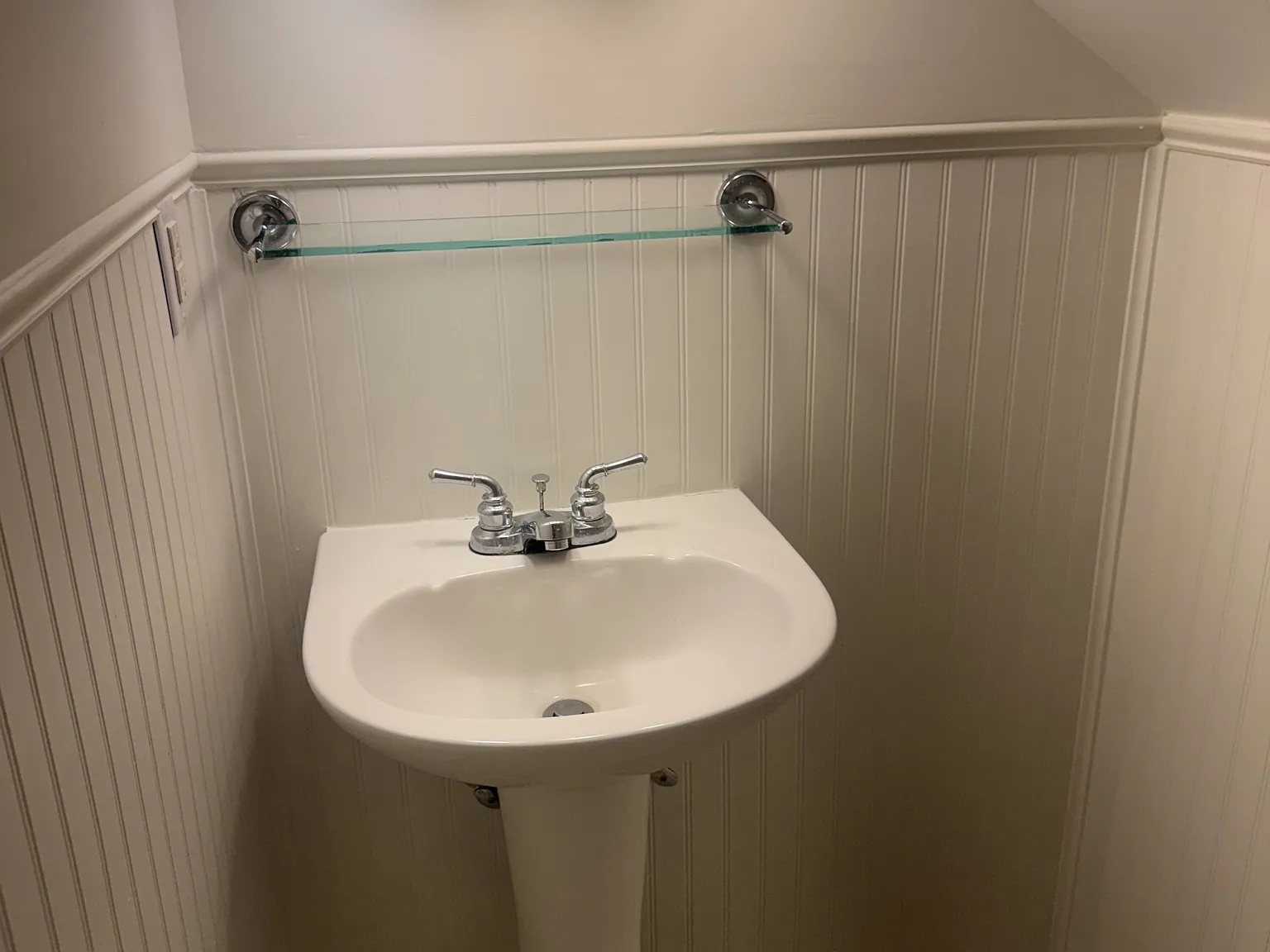 719 Shiloh Street - 1 — Photo 3