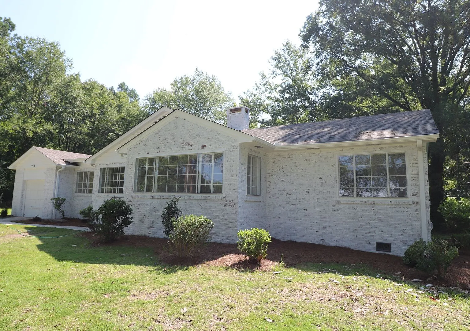 Located within minutes to local dining and everything Pell City has to offer! — Photo 1