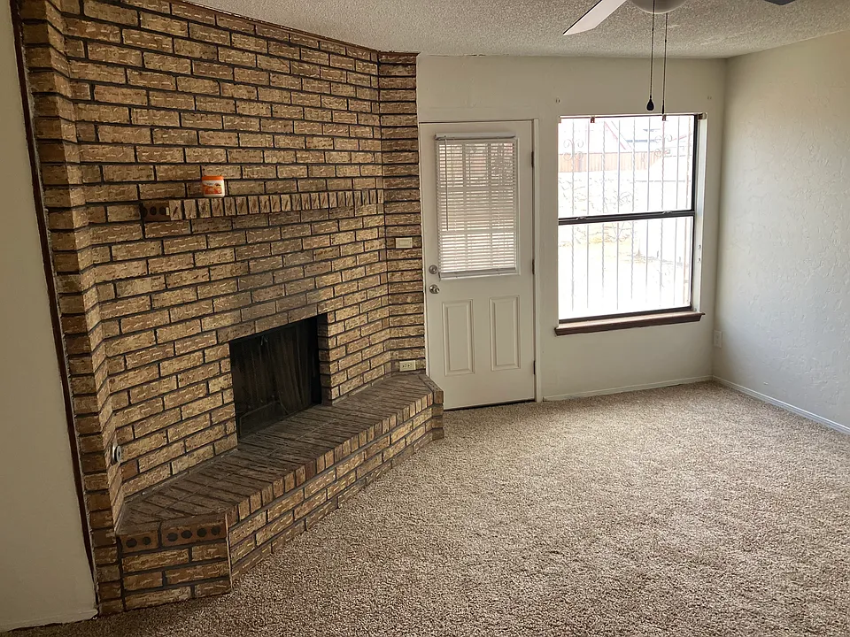 5605 Corsicana Ave