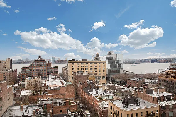 Sold by Compass | media 10