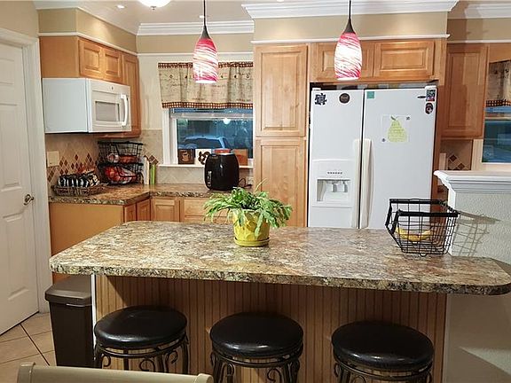 4th image of 1219 Buena Dr