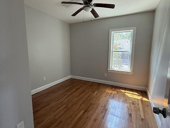 4th image of 1033 N Main St