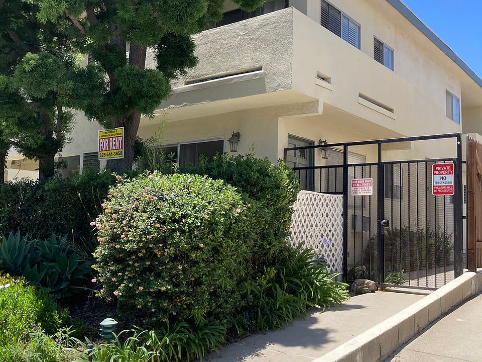 1st image of 11743 Mayfield Ave APT 8