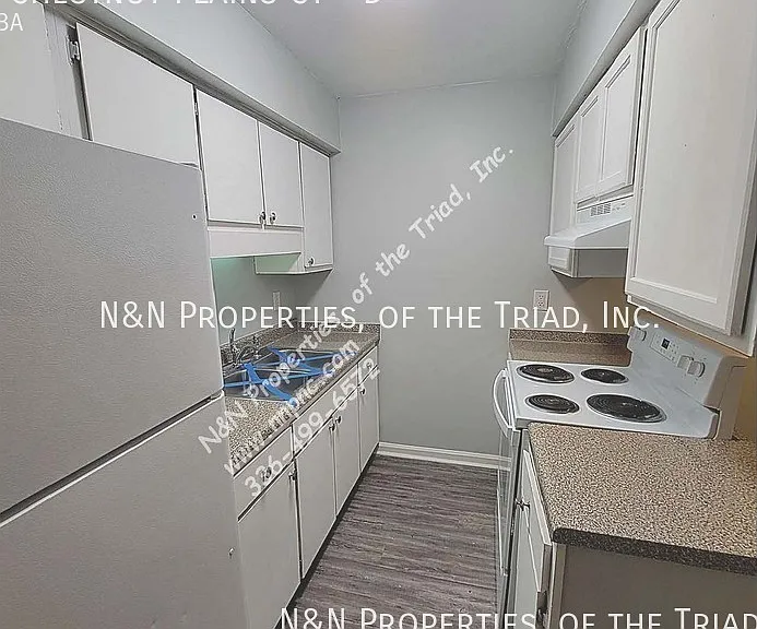 1398 Chestnut Plains Ct #D — Photo 4