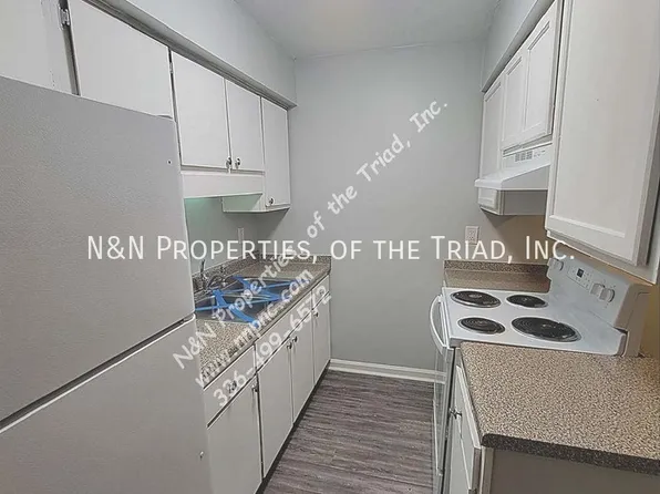 1398 Chestnut Plains Ct, Winston Salem, NC