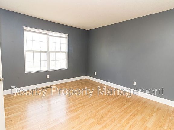 5th image of 1707 Kirby Ave Unit B