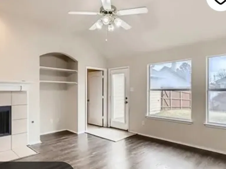 1574 Hansberry Dr — Photo 8