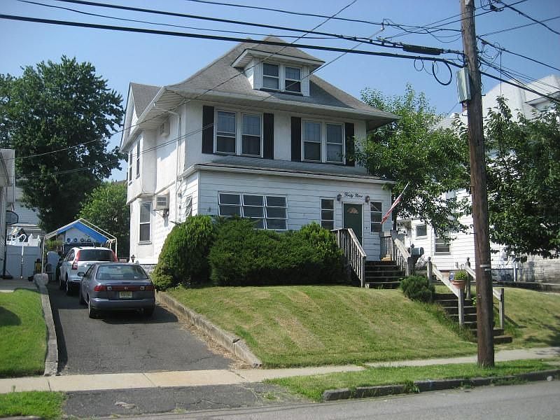 1st image of 49 Van Houten Pl