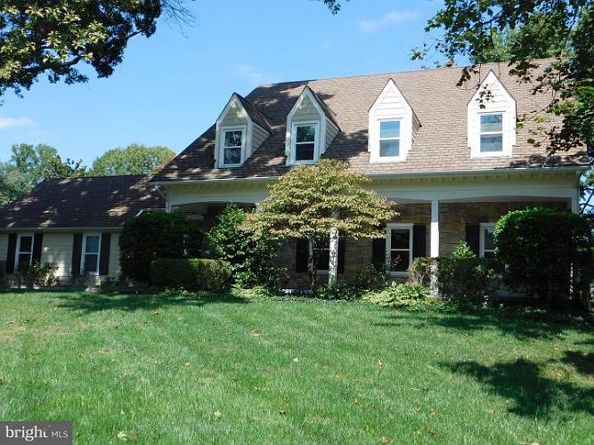 1st image of 7001 Hamel Hill Ct