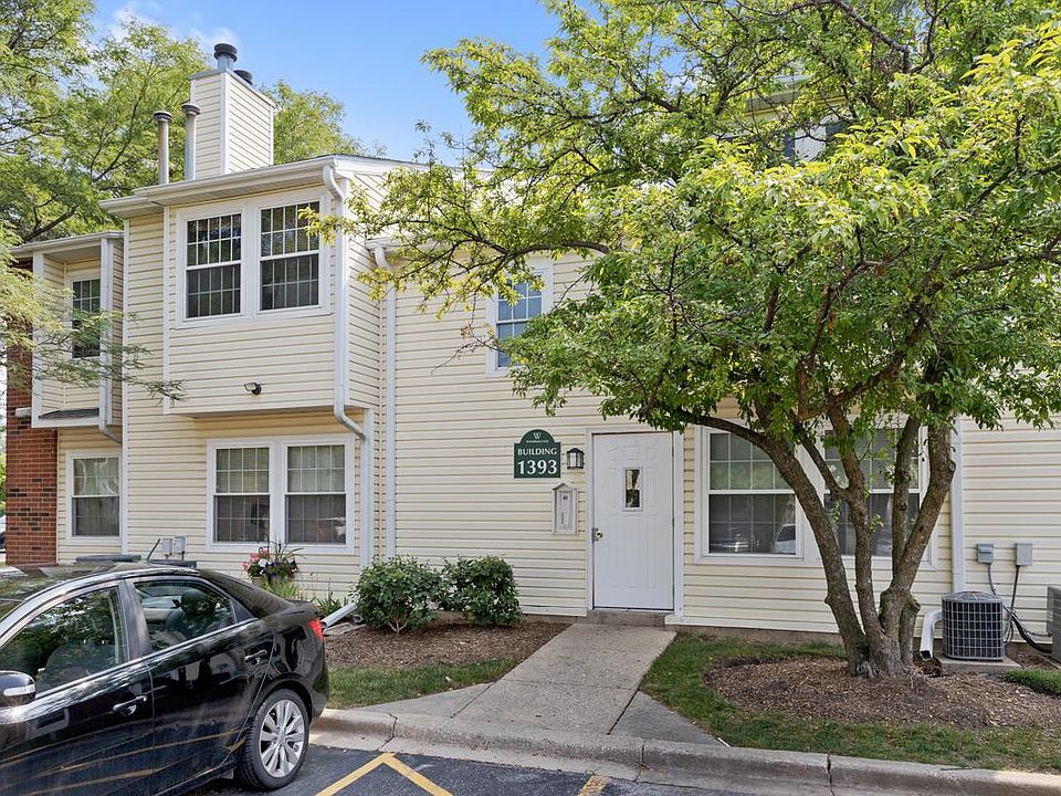 1st image of 1393 E Wyndham Cir APT 105