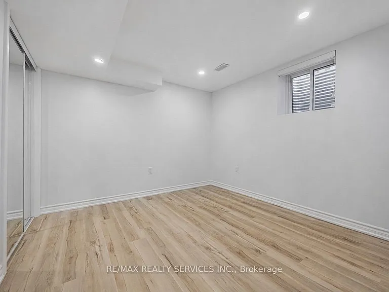 42 Northampton St #BASEMENT — Photo 6