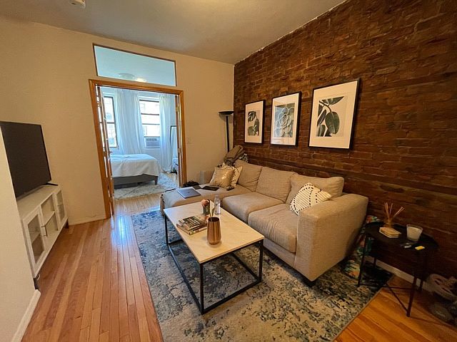 1st image of 52 Saint Marks Pl APT 4B
