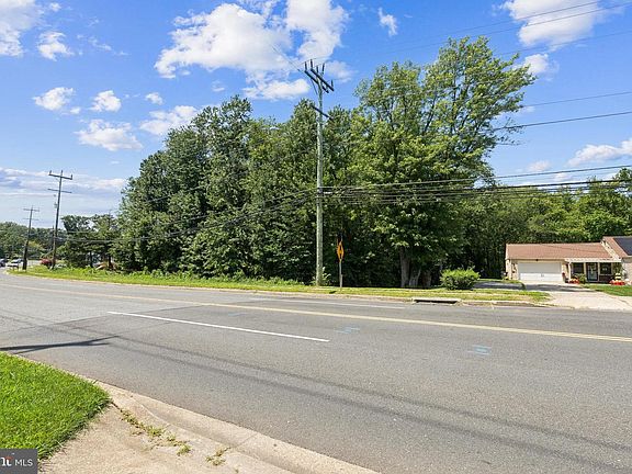 3rd image of 0 Allentown Rd