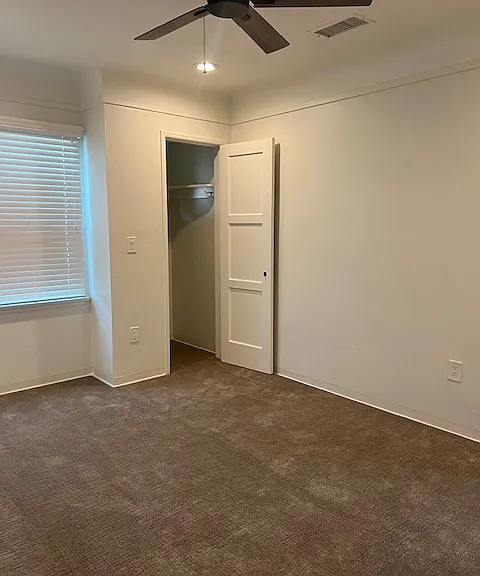 45 Coronado Ave — Photo 15