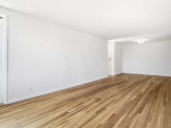 3rd image of 953 W Boston Post Road #3O