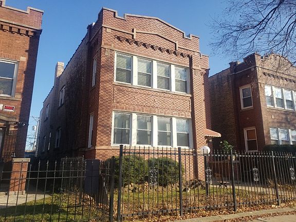 3rd image of 1245 N Lockwood Ave