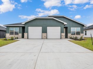 Nolan at The Ridge At Knob Creek Plan, Ridge at Knob Creek Duplexes, Temple, TX 76501