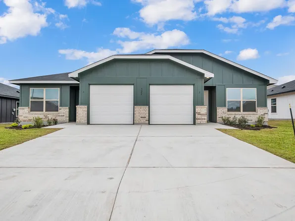 Nolan at The Preserve At Thousand Oaks Plan, The Preserve At Thousand Oaks Duplexes