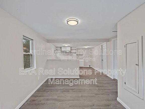 4th image of 2520 Grand Blvd
