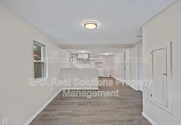2520 Grand Blvd — Photo 4