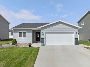 3309 14th St NW, Minot, ND 58703