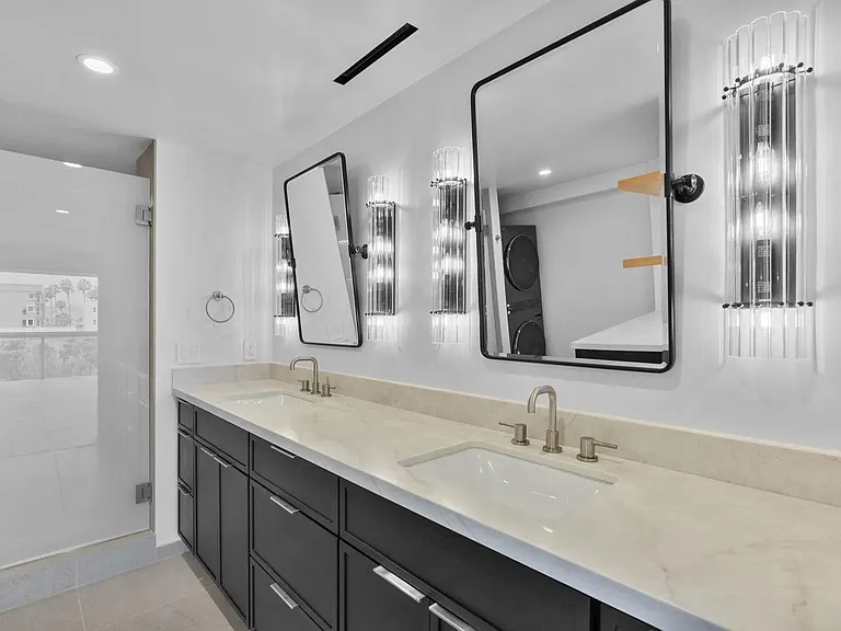 939 Coast Blvd #6F — Photo 13