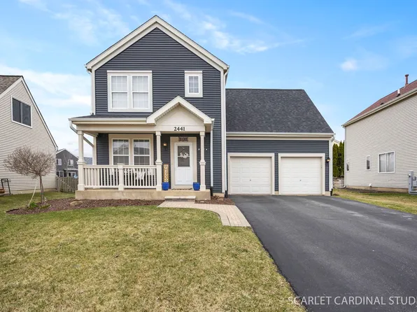 2441 Claridge Ln, Montgomery, IL 60538