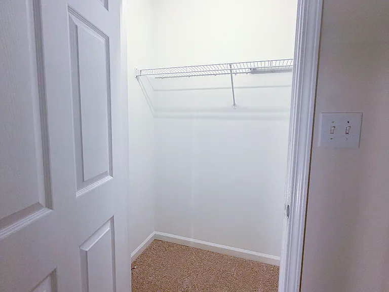 112 Sheffield Ct — Photo 20