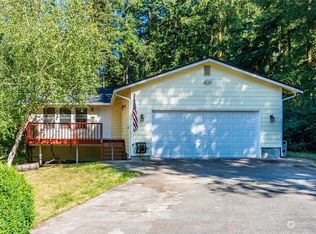 4528 Alamo Way, Oak Harbor, WA 98277