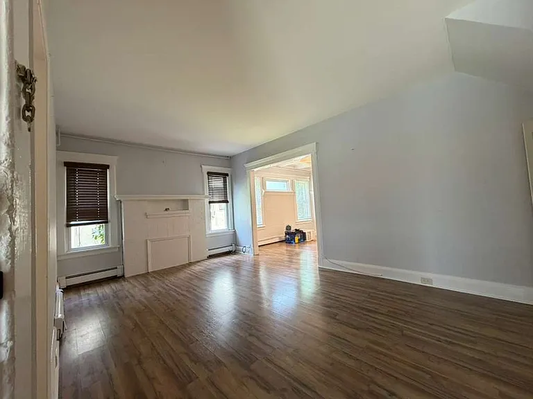 41 Lincoln Ave — Photo 14