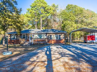 906 Hylan Avenue, Hamlet, NC 28345