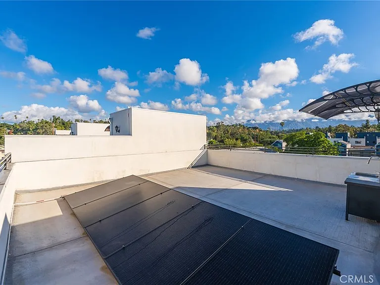 714 N Chestnut Ave — Photo 35