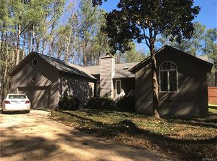 2701 Meeting Gate Ct, Midlothian, VA 23112