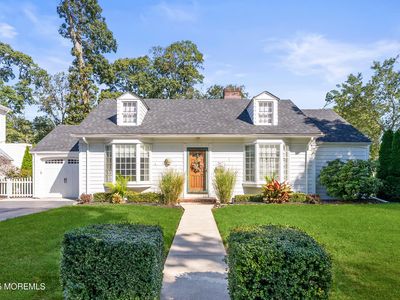 267 Lawrence Avenue, Oakhurst, NJ, 07755