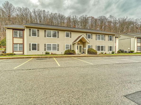 Swiss Chalet Apartments, 222 Fayette St, Palmyra, NY 14522
