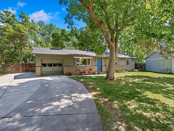 2nd image of 404 Irish Dr