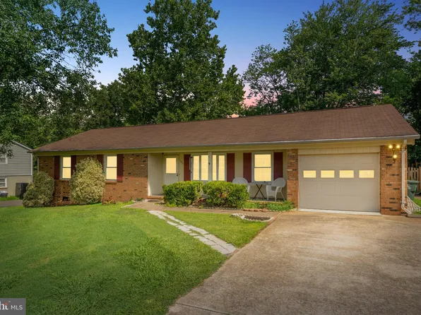 508 Ferry Rd, Fredericksburg, VA 22405