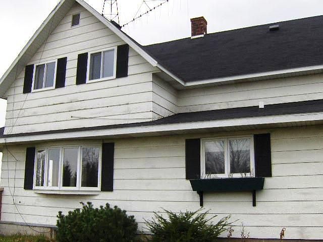 2nd image of W10889 Springbrook Rd