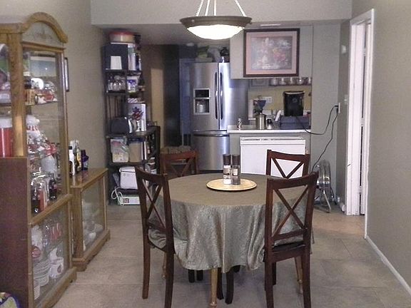 4th image of 6822 N 35th Ave Unit B