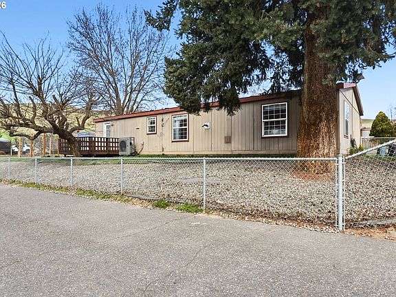 4th image of 501 NW 3rd St