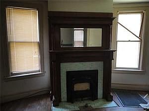2nd image of 50 Pomona Pl
