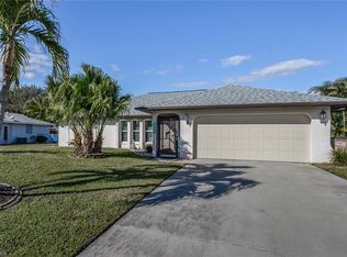 1417 SE 13th Ter, Cape Coral, FL 33990