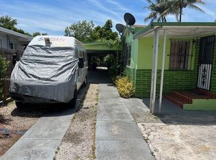 3176 NW 31st St, Miami, FL 33142