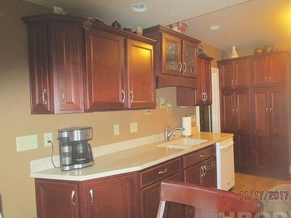 5th image of 1012 Gerlock Dr