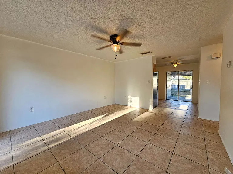 739 Lunar Lake Cir — Photo 7