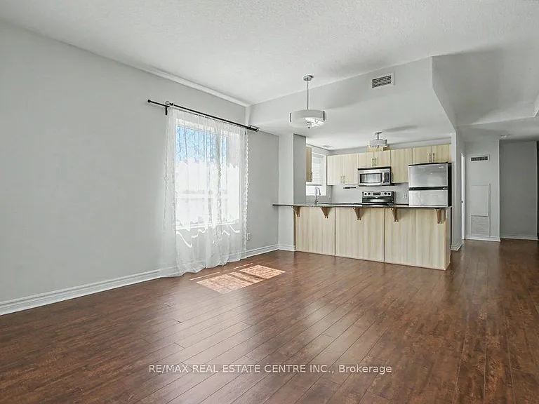 170 Water St N #411 — Photo 16
