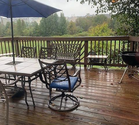 Spacious deck backing to large open common area